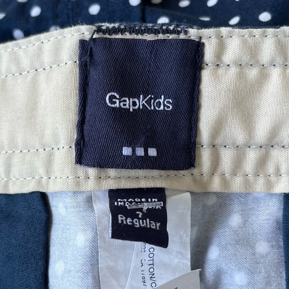 •Gap Kids• NWT Navy Blue Polka Dot Bermuda Shorts - Size 7 - Picture 2 of 9